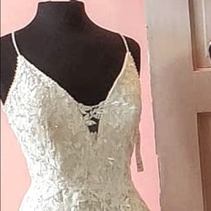 Wedding Dress NEVER WORN